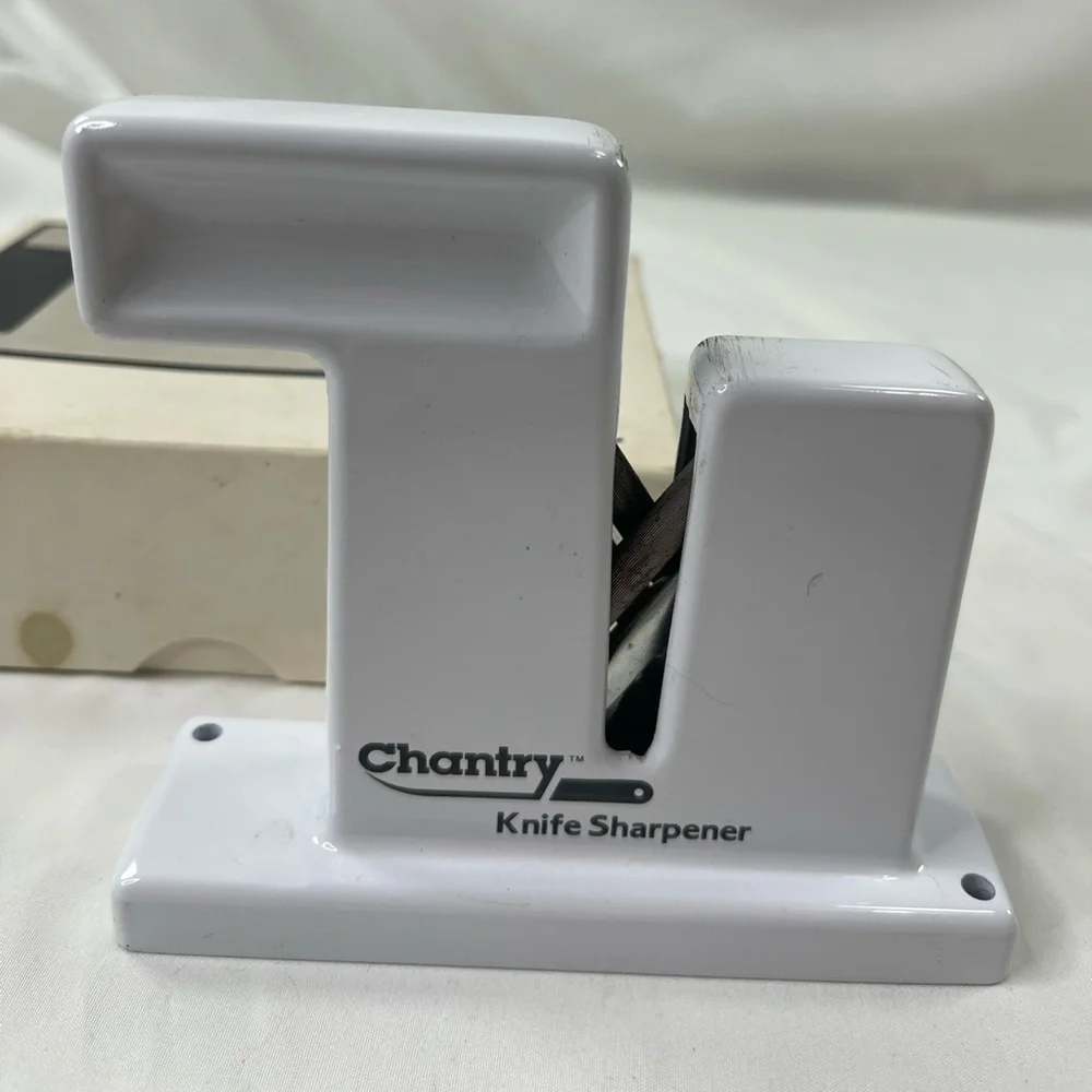 Vintage Chantry White Pull Thru Knife Sharpener